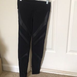 Alo yoga leggings